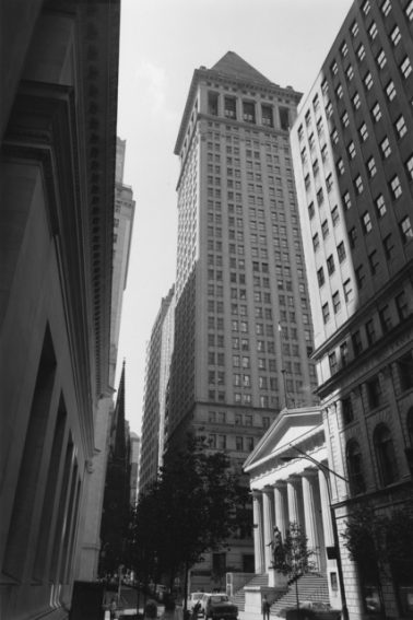 Wall Street #59 10-11 Vertical, 1988 by George Tice