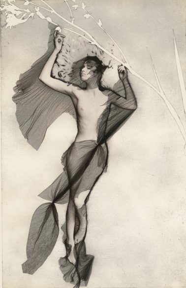 Elizabeth Opalenik, Changer La Femme, V1